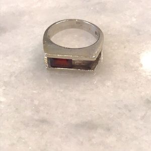 Sliding Garnet Silver Ring size 6